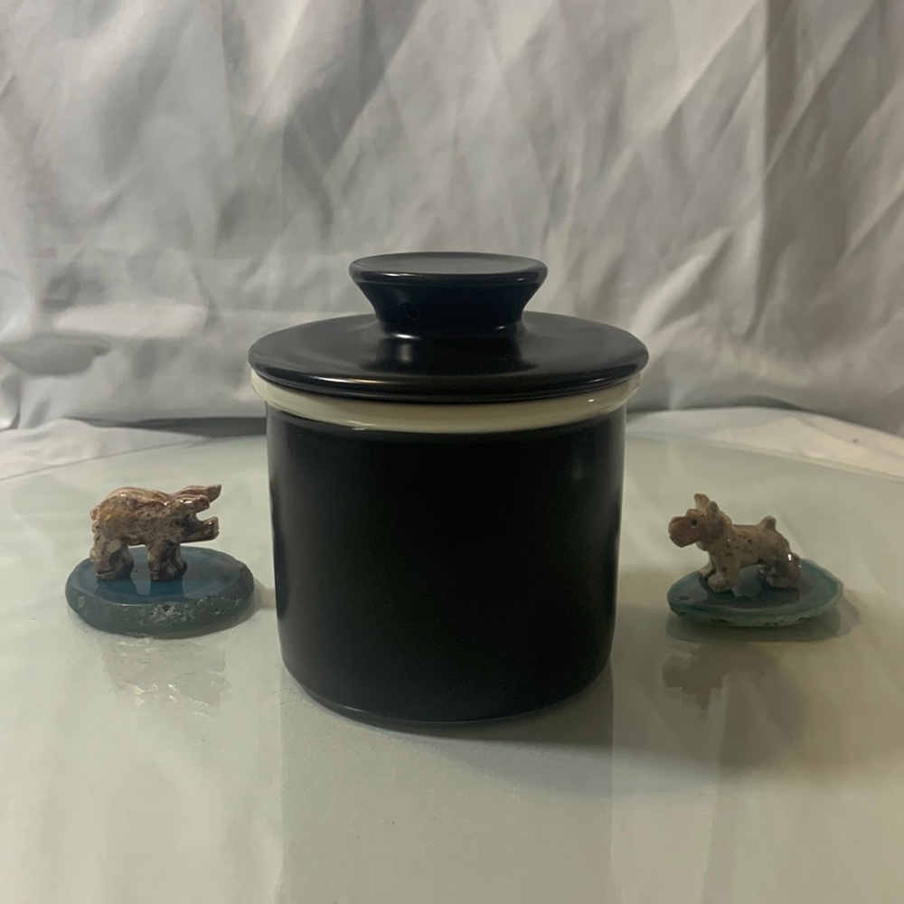 Sweese French Butter Dish with Lid - Butter Crock for Counter